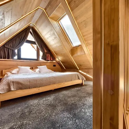 Kamila Z Jacuzzi Apartmán *