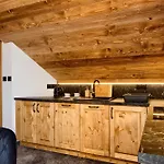 Kamila Z Jacuzzi Zakopane