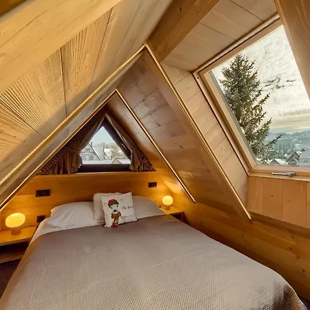 Kamila Z Jacuzzi Ζακοπάνε