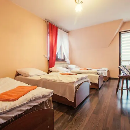 Kamila Z Jacuzzi Apartment *
