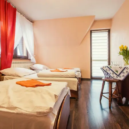 Kamila Z Jacuzzi Apartment *